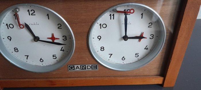 Ruhla - Schaakspel - Garde Ruhla GDR - beukenhout, Antiek en Kunst, Curiosa en Brocante