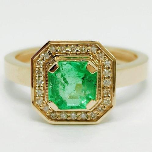 14 carats Or, Or jaune - Bague - 1.18 ct Émeraude - Diamants, Handtassen en Accessoires, Antieke sieraden