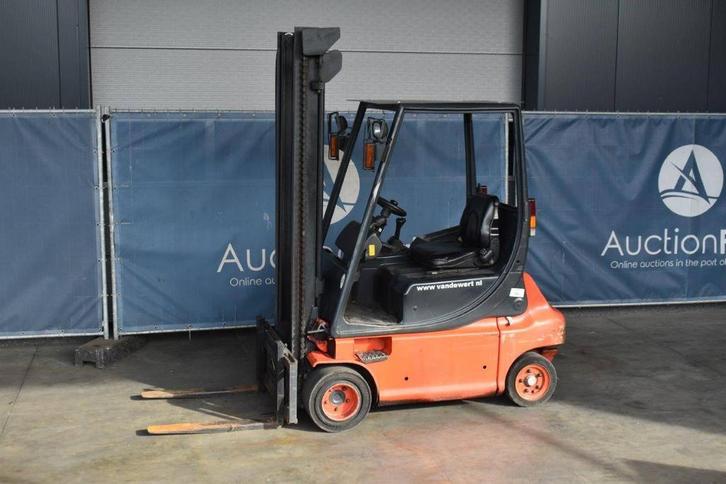 Veiling: Heftruck Linde E20P Elektrisch 2000kg, Articles professionnels, Machines & Construction | Chariots élévateurs & Transport interne