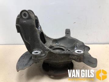 Fusee rechts-voor Volkswagen Golf O315020 beschikbaar voor biedingen