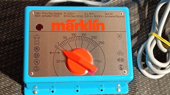 Märklin H0 - 6631/6611 - Omvormer (2) - 2 transformatoren 30, Hobby en Vrije tijd, Modeltreinen | H0