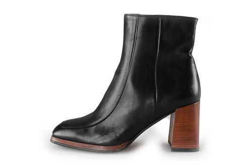Nero Giardini Enkellaarzen in maat 37 Zwart | 5% extra, Kleding | Dames, Schoenen, Zwart, Zo goed als nieuw, Lage of Enkellaarzen