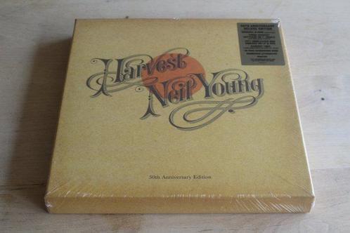 Neil Young - Harvest (50th Anniversary Edition) (2LP + 7, Cd's en Dvd's, Vinyl Singles
