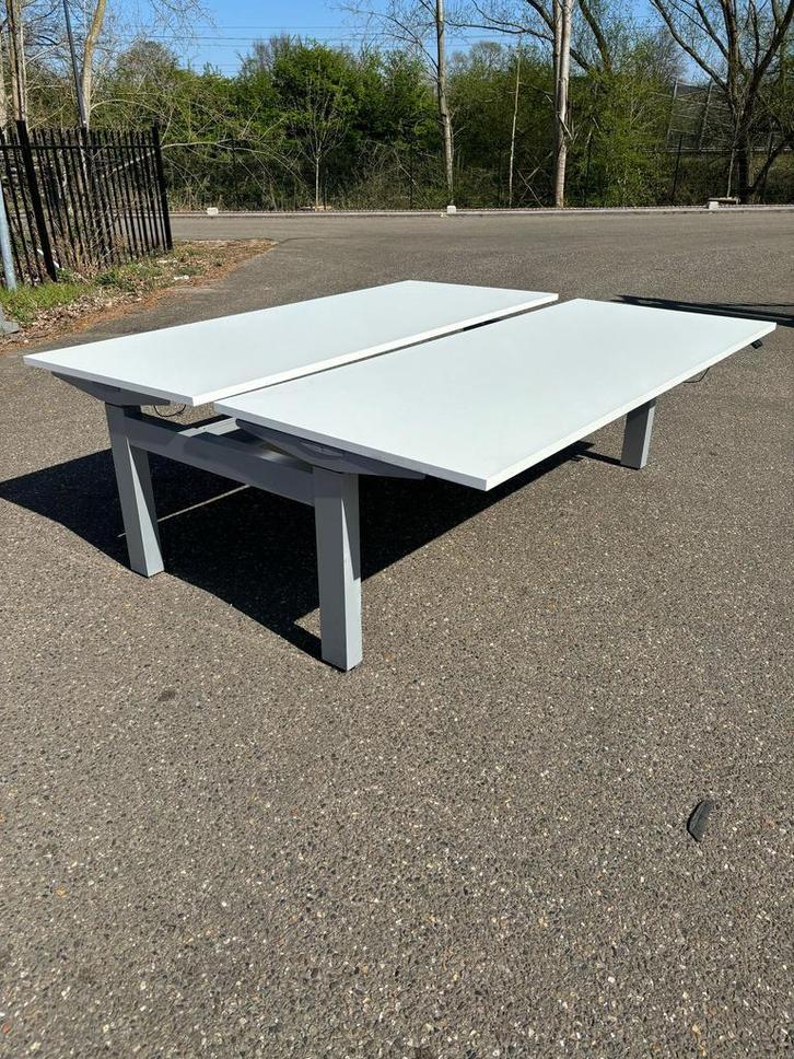 Refurbished Duo Bureau Herman Miller - Zit Sta Bureau, Huis en Inrichting, Bureaustoelen, Bureaustoel, Zwart, Zo goed als nieuw