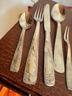 Bestekset voor 12 personen (123) - Staal, Antiek en Kunst