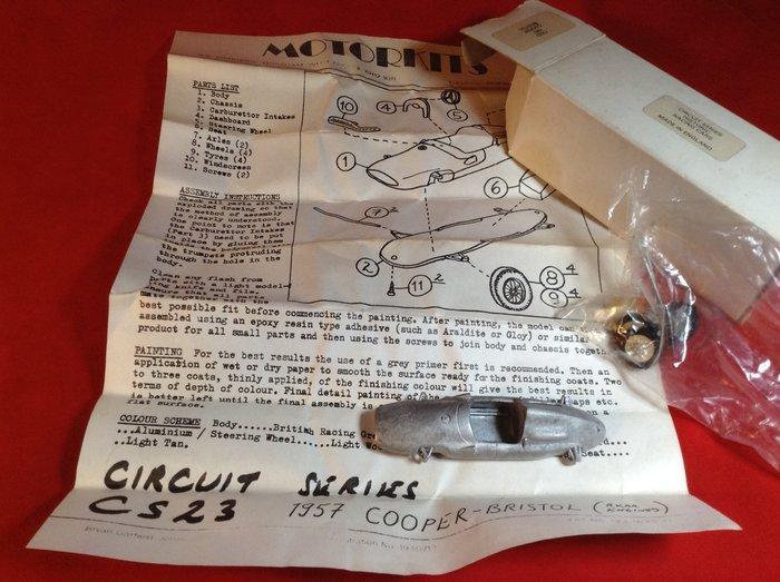 Circuit Series - made in England 1:43 - Voiture de course, Hobby & Loisirs créatifs, Voitures miniatures | 1:5 à 1:12