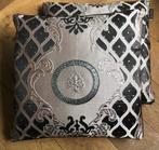 Versace Style - Set of 2 new pillows with Versace style, Antiquités & Art, Tapis & Textile