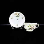 Herend - Exquisite Tea Cup and Saucer (2 pcs) - Largest Size