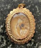 Sans Prix de Réserve - Pendentif Or marqué avec une feuille