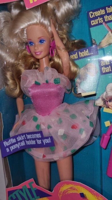Mattel - Barbiepop Barbie Style Magic 1988 Made In Malaysia, Antiek en Kunst, Antiek | Speelgoed