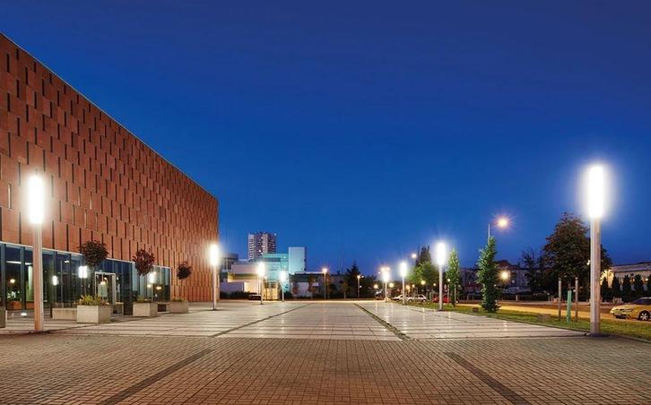 ROSA KARIN 3600mm 55W LED mast hoge ronde bolder paal in 10, Zakelijke goederen, Overige Zakelijke goederen, Verzenden