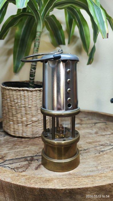 Hockley Lamp & Limelight Co - Lampe - Laiton - Lampe minière, Antiquités & Art, Curiosités & Brocante