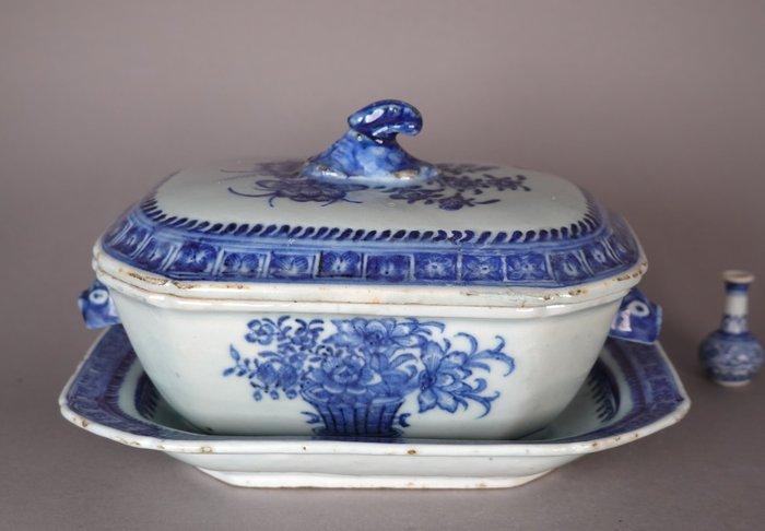 Qianlong (1735-1796) - Soupière (3) - Floral Baket -, Antiek en Kunst, Antiek | Overige Antiek