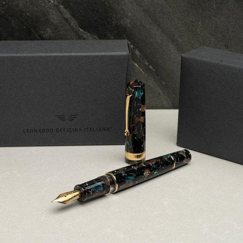Leonardo Officina Italiana - MZG MARMO Limited Edition, Verzamelen, Pennenverzamelingen