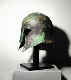 Oud-Grieks, Archaïsche Periode antieke bronzen helm, Verzamelen