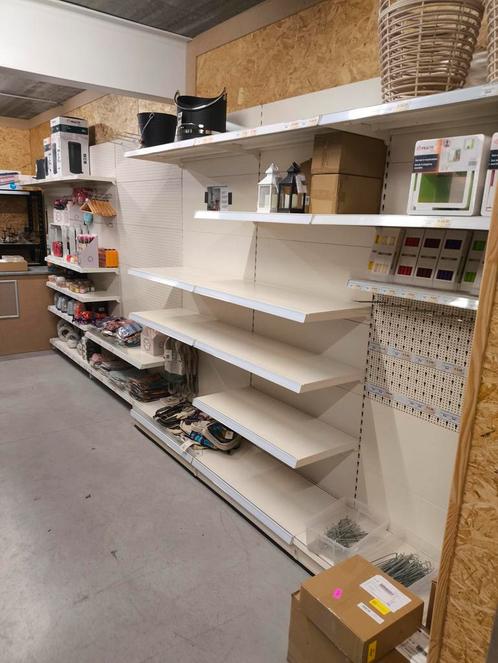 Volledige winkelinrichting en toebehoren., Zakelijke goederen, Kantoor en Winkelinrichting | Magazijn, Stelling en Opslag, Ophalen