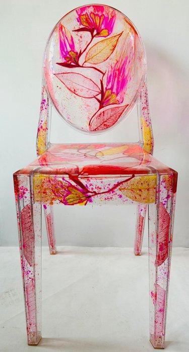 Kartell - Philippe Starck, Valérie D - Stoel - Victoria, Antiek en Kunst, Curiosa en Brocante