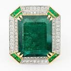 Lotus Lab Certified - Rich Deep Green Emerald 26.11 Cts &, Bijoux, Sacs & Beauté