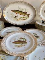 Véritable LIMOGES - FOUGERE LIMOUSINE - Service à poisson, Antiek en Kunst