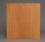 Go-game tafel  (goban) compleet met go-stenen  (go-ishi), Antiek en Kunst