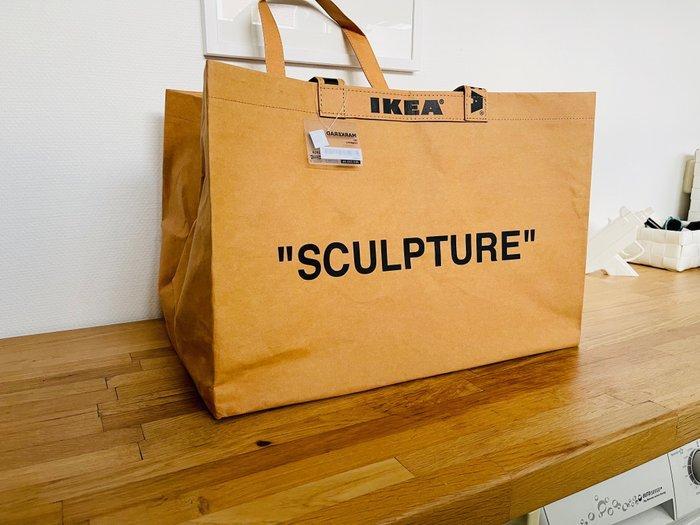 IKEA - Virgil Abloh - Porte-revues - Sac Markerad Grand -, Antiek en Kunst, Curiosa en Brocante