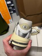 Adidas - Adidas X Bad Bunny Response CL “Core White” -, Kleding | Heren, Schoenen, Nieuw