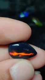 Opaal Zwart AAA+++ vuuroranje en groen - 6Ct - Lightning
