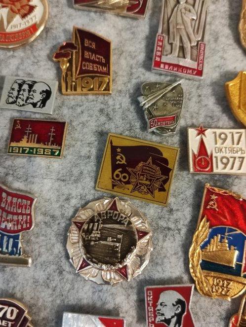 Collection thématique - Grande collection de badges :, Antiek en Kunst, Antiek | Speelgoed