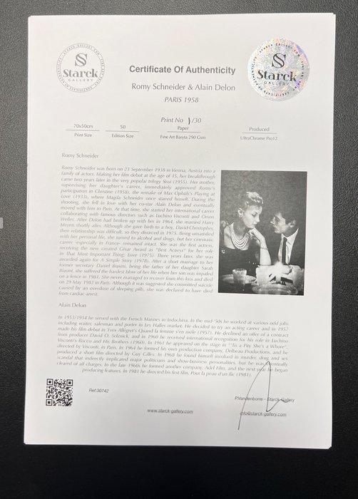 Romy Schneider & Alain Delon - Paris 1958 - Fine Art, Verzamelen, Film en Tv