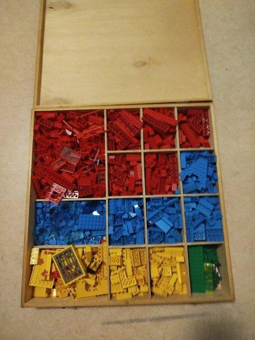 Lego - wood box, parts, minifigs lot, Kinderen en Baby's, Speelgoed | Duplo en Lego