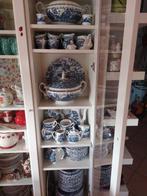 Service de table (124) - Poterie - myott Angleterre le