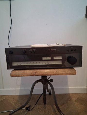 Technics - ST-8080 Tuner