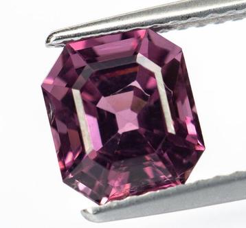 Zonder Minimumprijs Spinel - 1.98 ct - Gem Report Antwerp
