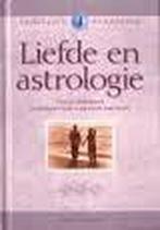 Liefde en astrologie 9789043821360, Boeken, Overige Boeken, Diversen, Zo goed als nieuw, Verzenden