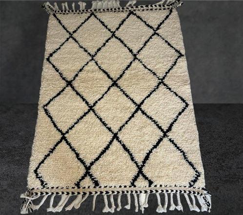 Tapis en Laine Marocain Beni Ouarain Moderne - Tapis Berbère, Maison & Meubles, Ameublement | Tapis & Moquettes