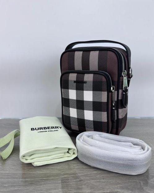 Burberry - Wyatt Dark Birch Brown crossbody bag, Unisex -, Handtassen en Accessoires, Tassen | Damestassen