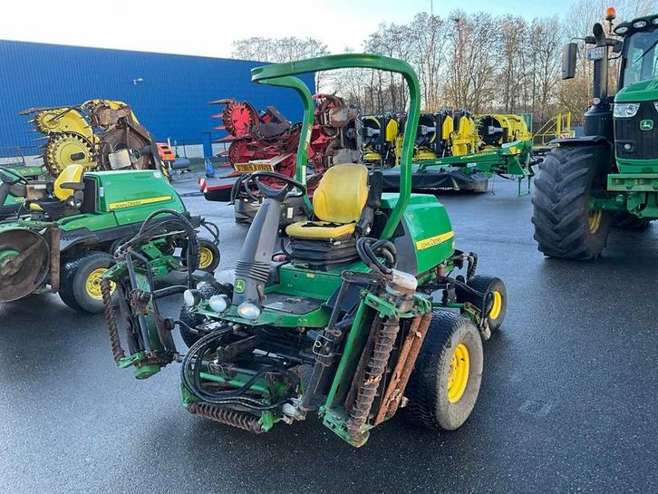 John Deere 8700 precision cut Zitmaaier, Tuin en Terras, Zitmaaiers