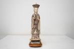 Large superimposed Chinese Empress statue carved in bone -