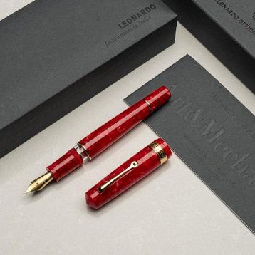 Leonardo Officina Italiana - MZG 2.0 ROSSO PASSIONE Limited beschikbaar voor biedingen