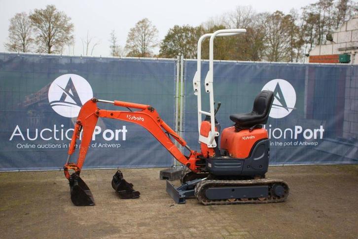 Veiling: Minigraver Kubota U10-3 Diesel 7.4kW 2010, Zakelijke goederen, Machines en Bouw | Kranen en Graafmachines, Ophalen