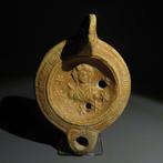 Oud-Romeins Terracotta Olielamp met buste van maan of