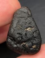 Moldavite - de Radomilice - Hauteur : 30 mm - Largeur : 21