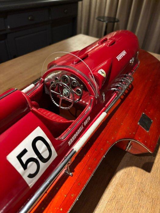 Nandodelli Orto 1:8 - Modelboot - Ferrari hydroplane model -, Hobby en Vrije tijd, Modelauto's | 1:5 tot 1:12
