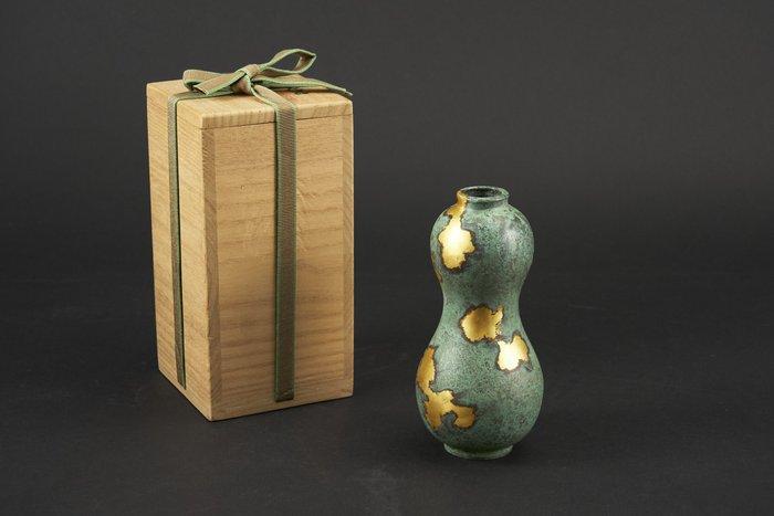 Vaas - Vergulde bronzen fles in pompoevorm door keizerlijk, Antiek en Kunst, Antiek | Overige Antiek