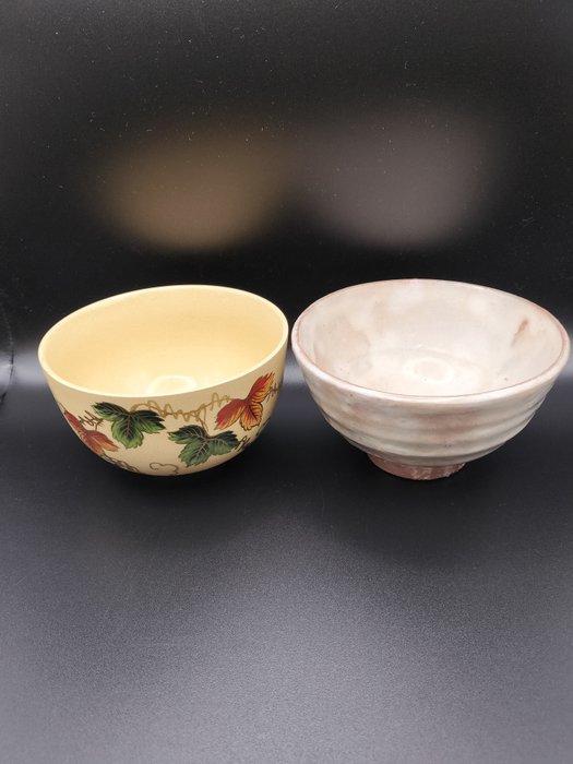 Chawan (2) - De contrasterende schoonheid van, Antiquités & Art, Antiquités | Autres Antiquités