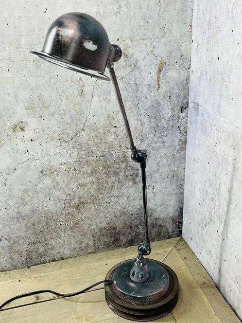Jielde - Jean-Louis Domecq - Lampadaire - Métal, Antiek en Kunst, Antiek | Wandborden en Tegels