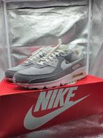 Nike - Sneakers - Maat: Shoes / EU 44, Kleding | Heren, Schoenen, Nieuw