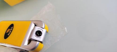 Sans Prix de Réserve - Briquet - Acier - (7), Verzamelen, Rookartikelen, Aanstekers en Luciferdoosjes