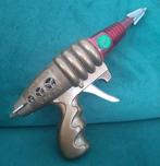 Taiyo - Speelgoed - Friction Powered Space Pilot X-Ray Gun, Antiek en Kunst