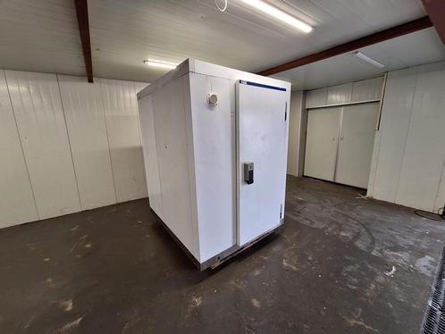Koelcel 173 x 139 x 212 cm stekker klaar, Zakelijke goederen, Horeca | Keukenapparatuur, Gebruikt, Koelen en Vriezen
